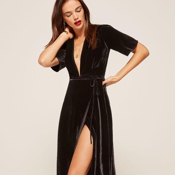 Reformation Dresses & Skirts - Reformation Bordeaux Wrap Dress, Size S, Black, Velvet